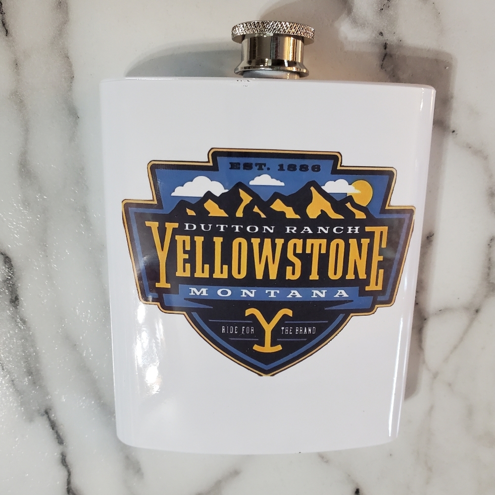 Yellowstone Dutton Ranch 7oz Flask - Picture 4 of 5